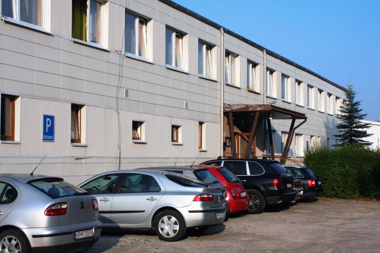 Hotel Garni Liptovský Mikuláš Exteriér fotografie